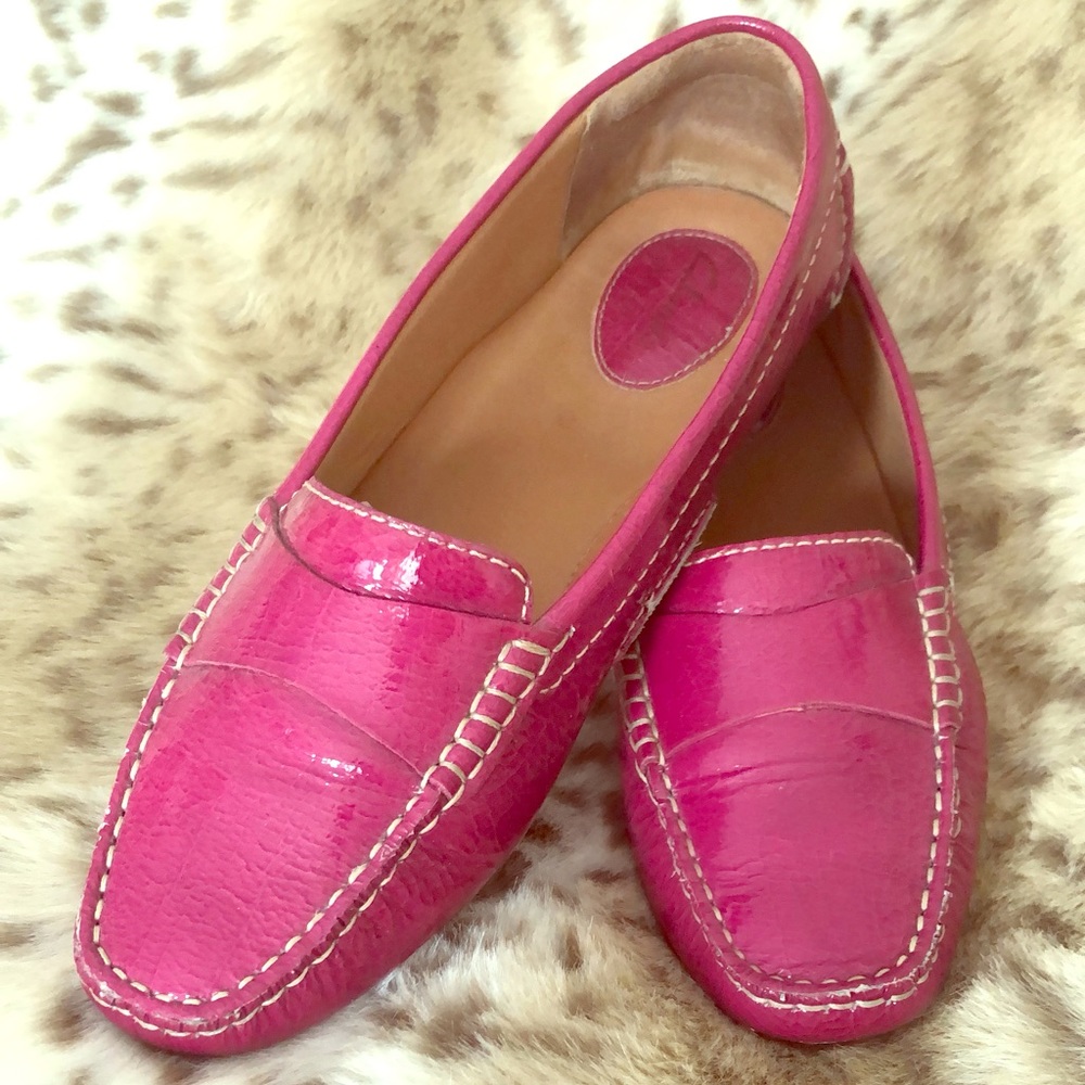 Clark’s Artisans fushia shoes